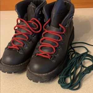 Amazing Danner boots!